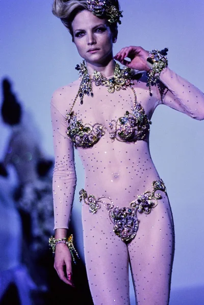 Look 95